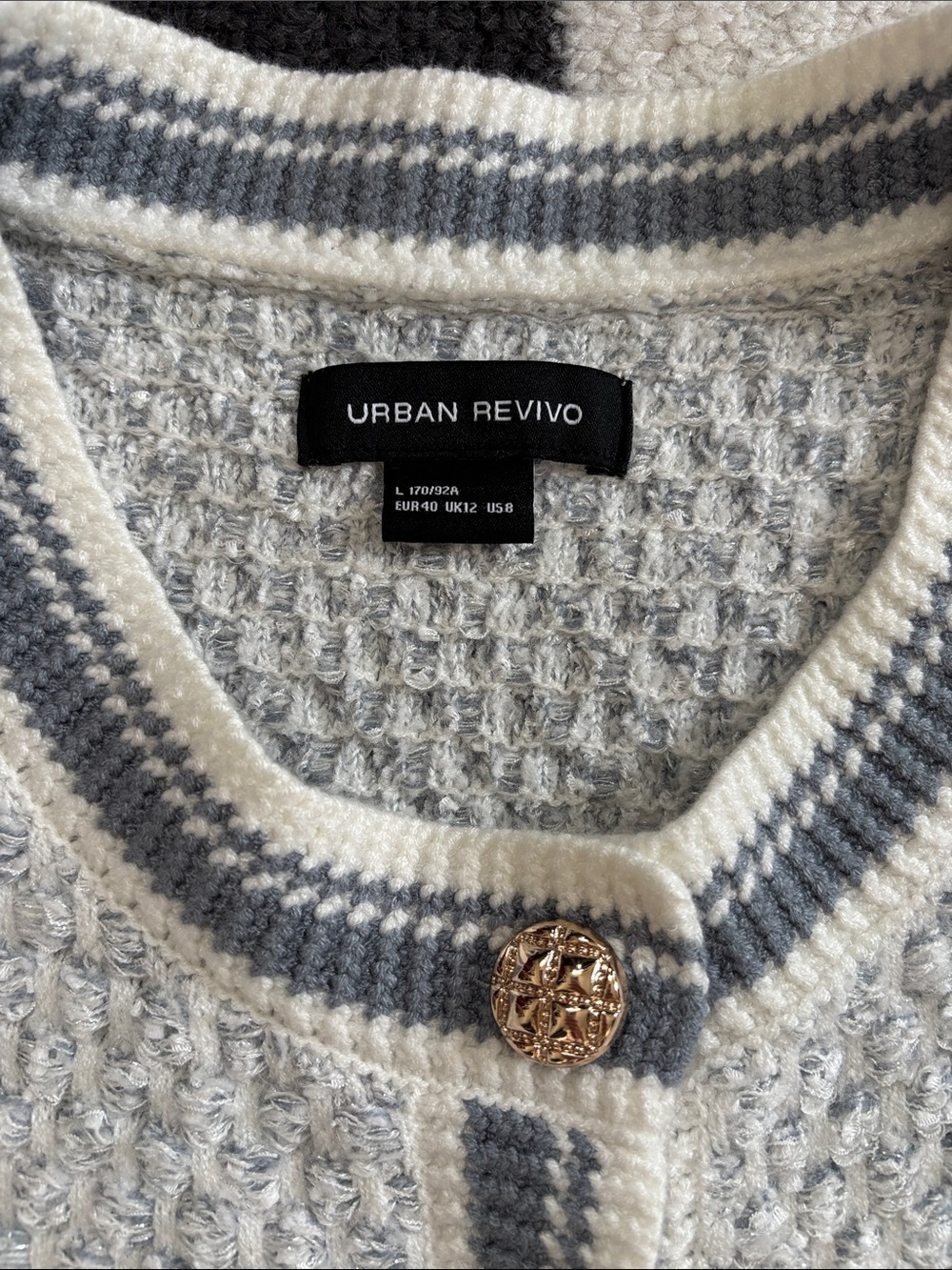 Chunky Cropped Blazer Cardigan Metal Buttons in Light Blue and White Like New - Picture 9 of 15